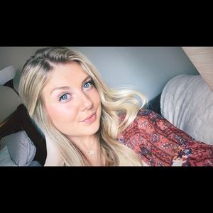 Meet your Posher, Mackenzie